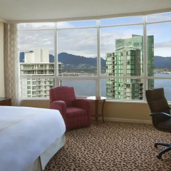 Отель Vancouver Marriott Pinnacle Downtown 4* Стандартный номер с различными типами кроватей фото 2