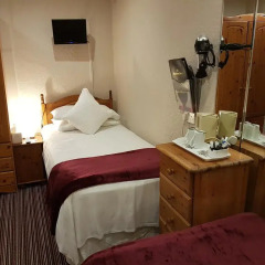 Rock Dene Hotel - Guest House в номере