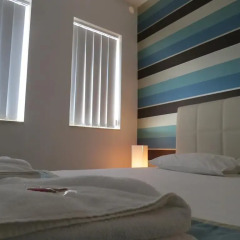 Отель 115 The Strand Suites комната для гостей фото 4
