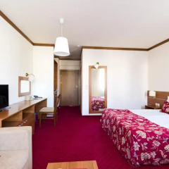 Отель Vihren Palace Ski & SPA комната для гостей