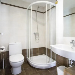Отель Apartamentos Cuatro Torres ванная