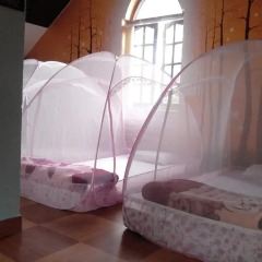 Отель Cam Ly Homestay Кровать в общем номере
