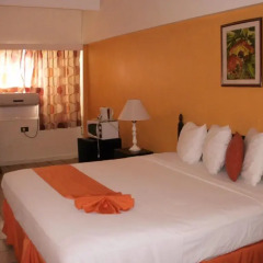 Pineapple Court Hotel 2* Стандартный номер с различными типами кроватей фото 6