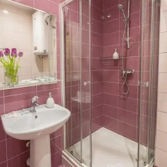 Гостиница Marel Hotel в Санкт-Петербурге 9 отзывов об отеле, цены и фото номеров - забронировать гостиницу Marel Hotel онлайн Санкт-Петербург ванная фото 3
