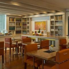 Отель Four Points by Sheraton Sheikh Zayed Road, Dubai Полулюкс фото 7