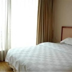 Guangzhou Jinzhou Hotel 3* Стандартный номер с различными типами кроватей