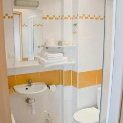 Weiser hotel 3* Стандартный номер с 2 отдельными кроватями