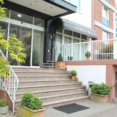 Hotel Atrium вид на фасад фото 2