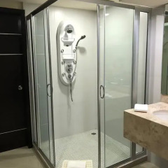Отель Seadust Cancun Family Resort 5* Стандартный номер с различными типами кроватей фото 5