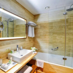 Отель NH Collection Palacio de Tepa 5* Номер Делюкс с различными типами кроватей фото 3