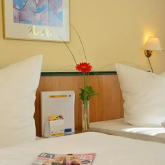 Comfort Hotel Lichtenberg 3* Стандартный семейный номер с различными типами кроватей фото 5
