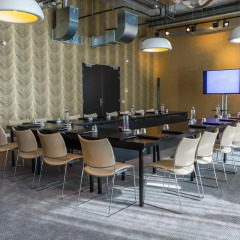 Отель DoubleTree by Hilton Hotel Amsterdam - NDSM Wharf Нидерланды, Амстердам - отзывы, цены и фото номеров - забронировать отель DoubleTree by Hilton Hotel Amsterdam - NDSM Wharf онлайн питание