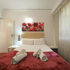 Отель Barcelonaforrent The Gaudi Suites Барселона комната для гостей фото 3