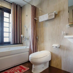 Отель Riverside Impression Homestay Villa 3* Полулюкс с различными типами кроватей фото 5