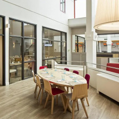 Отель Kyriad Paris Est - Bois De Vincennes Сен-Манде питание