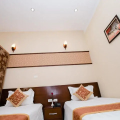 Dong A Hotel 2* Улучшенный номер