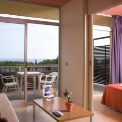 Отель Aparthotel Comtat Sant Jordi 3* Апартаменты разные типы кроватей фото 2