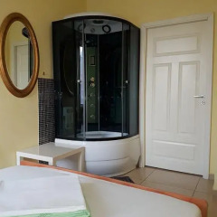 Retro Hostel Стандартный номер двуспальная кровать фото 5