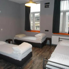 Urban City Centre Hostel Стандартный номер фото 7