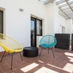 Отель Residencia Universitaria Barcelona Diagonal Барселона балкон