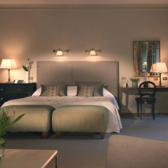 Hotel De Russie 5* Улучшенный номер с различными типами кроватей