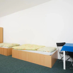 Abex Hostel Кровать в общем номере с двухъярусной кроватью