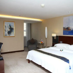 Отель The Pavilion Century Tower 4* Улучшенный номер с различными типами кроватей фото 8