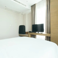 Отель Thomson Residence 4* Полулюкс фото 13