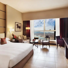 Отель Khalidiya Palace Rayhaan by Rotana, Abu Dhabi 5* Стандартный номер с различными типами кроватей фото 5