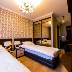 Hostel & Lux Victoria Стандартный номер с 2 отдельными кроватями фото 6