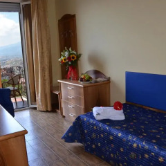 Taormina Park Hotel 4* Стандартный номер с различными типами кроватей фото 7