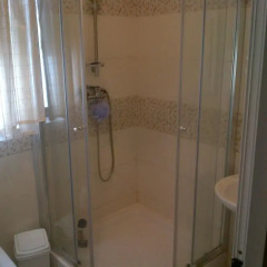 Отель Chez LouLou Guest House Сан Джулианс ванная