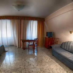 Hotel Residence Arcobaleno 4* Улучшенный номер с двуспальной кроватью фото 2
