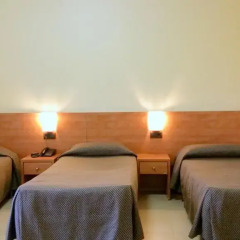 Отель Hostal Capitol Ramblas Барселона комната для гостей фото 5