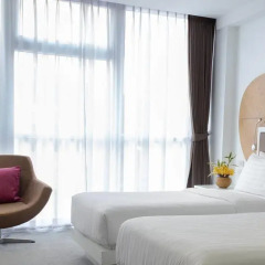 Hotel Icon Bangkok 4* Улучшенный номер с различными типами кроватей фото 4