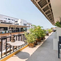 The Ambiance Hotel балкон