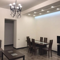 Апартаменты Rent in Yerevan - Apartments on Sakharov Square Улучшенные апартаменты разные типы кроватей фото 2