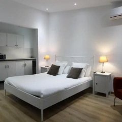 Отель Escala Suites комната для гостей фото 2