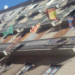 Отель Hostel Turisol Испания, Барселона - отзывы, цены и фото номеров - забронировать отель Hostel Turisol онлайн спортивное сооружение