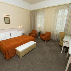 Unitas Hotel 4* Улучшенный номер с различными типами кроватей фото 12