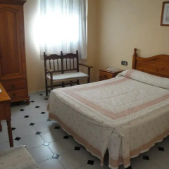 Отель Hostal Málaga Стандартный номер с двуспальной кроватью фото 6