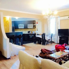 Апартаменты Marikas Apartment гостиничный бар