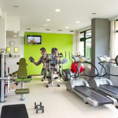 Hill Hotel фитнесс-зал фото 4
