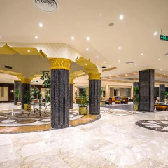 Отель Hawaii Riviera Aqua Park Resort банкомат