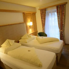 Hotel Zimmerbräu комната для гостей