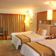 Prime Hotel Beijing Wangfujing 4* Стандартный семейный номер с двуспальной кроватью фото 4