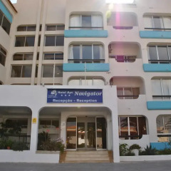 Отель Aparthotel Navigator городской автобус