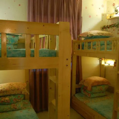 Ganzhou Qixi International Youth Hostel комната для гостей фото 2