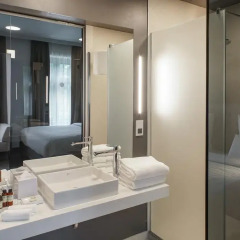 Отель Pullman Riga Old Town Улучшенный номер с различными типами кроватей фото 7