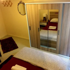 Levanten Hostel Стандартный номер двуспальная кровать (общая ванная комната) фото 2